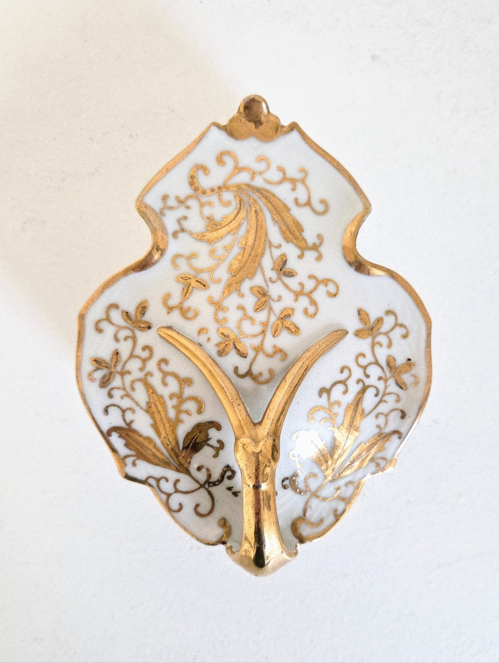 Lenwile Ardalt Porcelain Trinket Box | Victorian Gold Leaf Dish